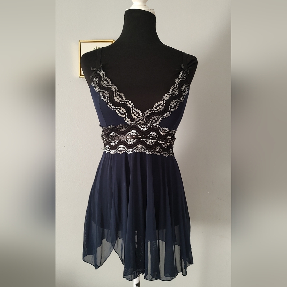 Yandy Strapless Navy Dress with Embellished Waist